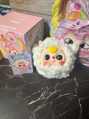 Baby three take me out zipper bag Lamb